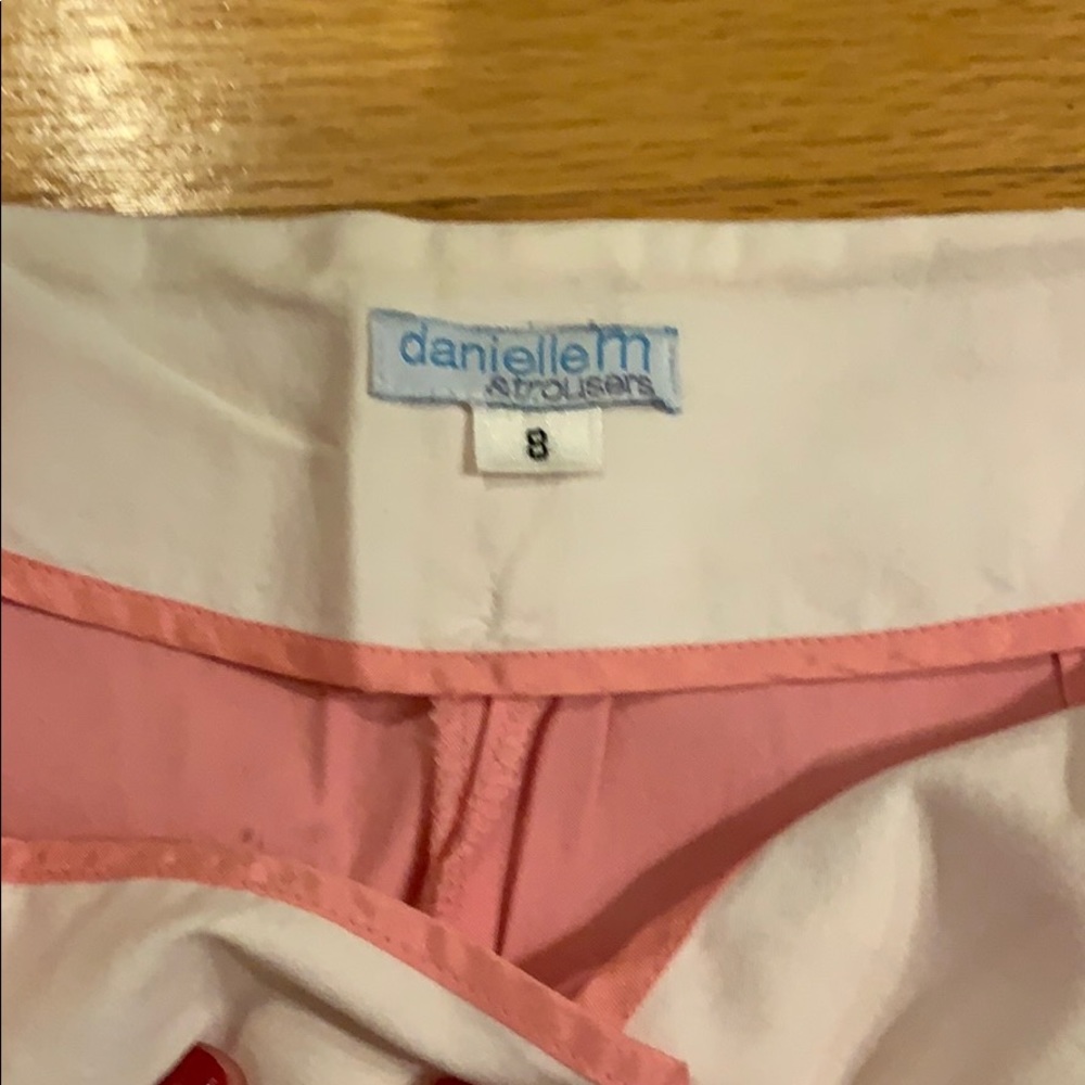 Pink capris - Picture 3 of 4